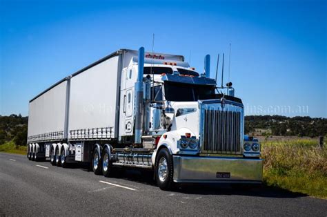 27-meter B-Double – Australian Roadtrains