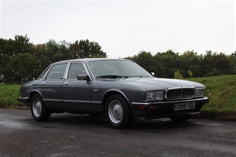 Daimler XJ40 Auto 1988 - South Western Vehicle Auctions Ltd