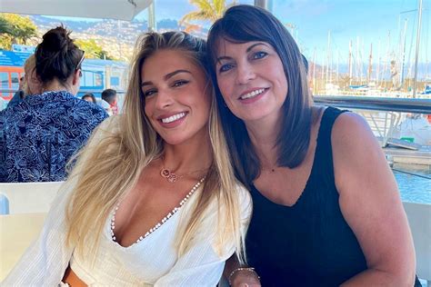 Zara McDermott shares rare snap with her stunning mum leaving fans open-mouthed | The Irish Sun