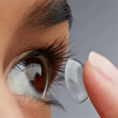 8 Best Contact Lenses Brands - Must Read This Before Buying