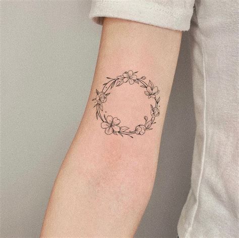 Round Flower Tattoo