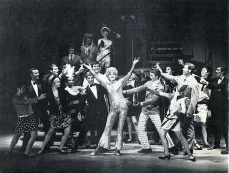 Sheila Smith and national touring company of MAME, 1971 | Auntie mame, Musical theatre, Mame dennis