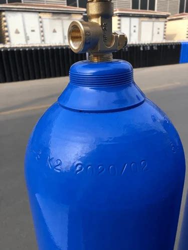 Hcl Gas Cylinder at ₹ 750/kilogram | Hydrogen Chloride in Ahmedabad ...