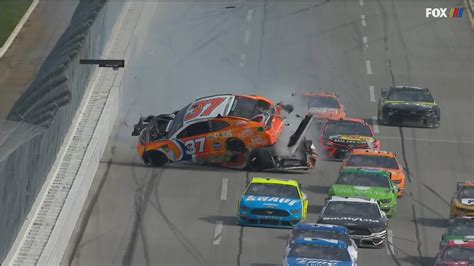 NASCAR Crashes @ Talladega SuperSpeedway! - YouTube