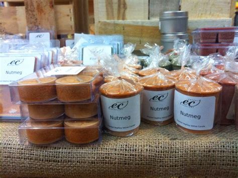 Pip & Lola's Everything Homemade: Sale on Emerald Chandlery Candles: Nutmeg