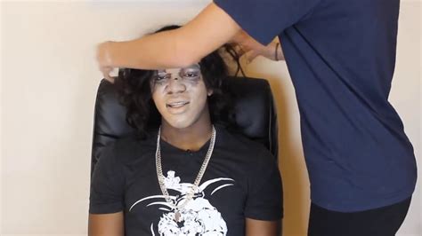 KSI: Girlfriend Does My Make Up (REALLY FUNNY !!!!! HD) - YouTube