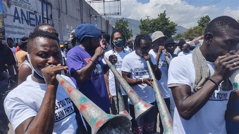 Haitians protest against international interference 106 years after the ...