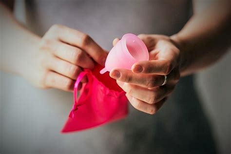 Menstrual cup uses advantages and disadvantages - Hayzed Magazine