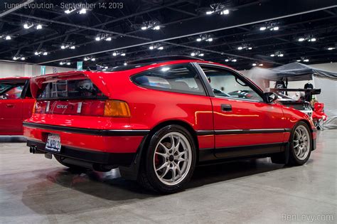 Red Honda CRX Si - BenLevy.com