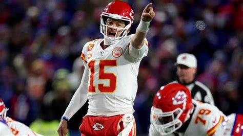 Patrick Mahomes stats today: Chiefs QB wins first playoff road game in ...