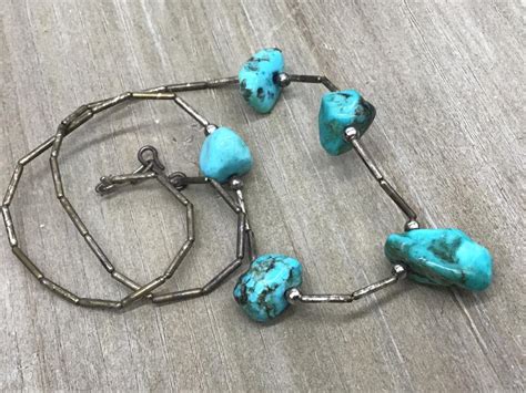 Vintage Turquoise Necklace | EstateSales.org