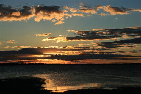 Photo: Ottawa River Sunset, August 28, 2012 – Fingering Zen