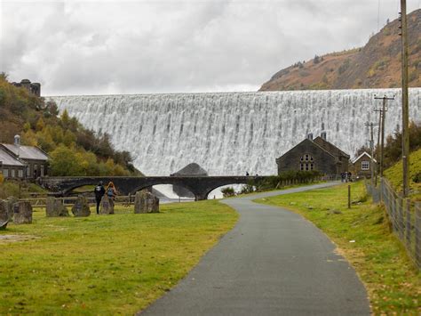 Cwm Elan | Elan Valley & Visitor Centre | VisitWales