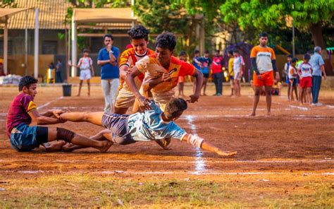 Traditional Sports in Pakistan: Kabaddi, Yak Racing & More | Zameen Blog