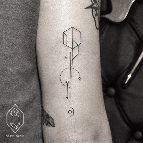 Stunning Modern Dot and Line Tattoos | Line tattoos, Modern tattoos, Minimalist tattoo