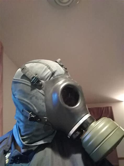 My smoke cosplay is coming along what do yall think😀 : r/Rainbow6