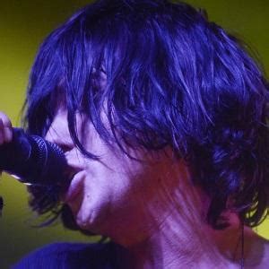 Kellin Quinn - Age, Family, Bio | Famous Birthdays