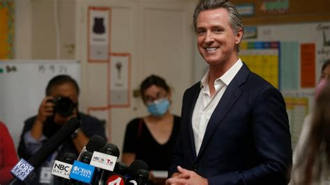 Riding Post-Recall Mandate, Newsom Bans Most Single-Family-Only Zoning ...