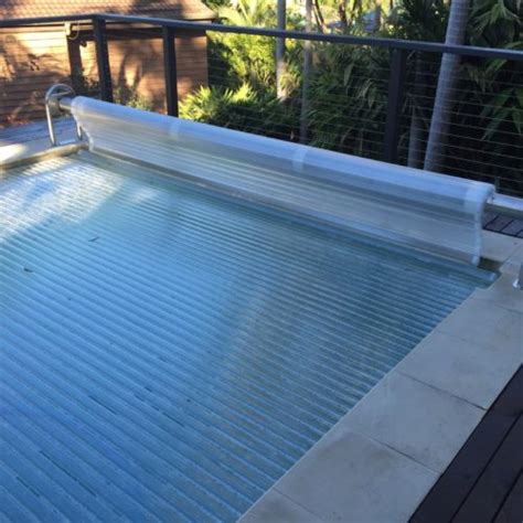 How to Use a Thermal Pool Cover: 8 Benefits of Pool Covers