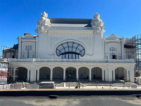 Facade of iconic Constanța casino revealed as delayed renovation continues | Romania Insider