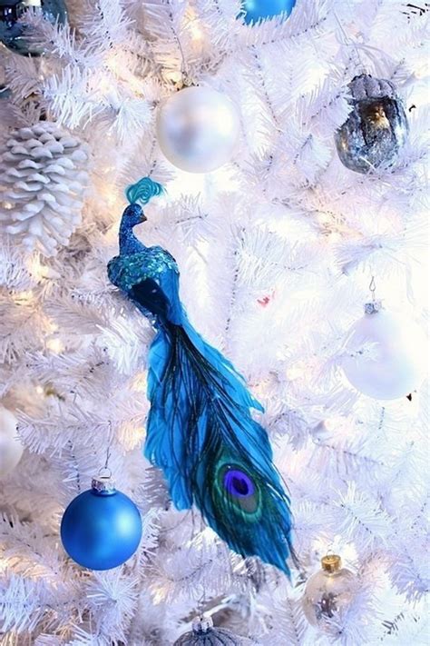 25 Blue Christmas Decorations Ideas - MagMent