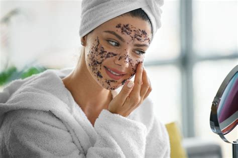 These are the best face scrubs for dry skin