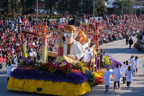 Buckeyes win squeaker as Rose Bowl and Rose Parade return to Pasadena