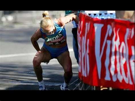 Marathon Runner Pooped her Pants & Keeps Running - YouTube