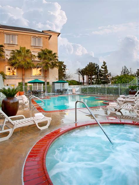 Ayres Hotel Angel Stadium Anaheim, CA - See Discounts