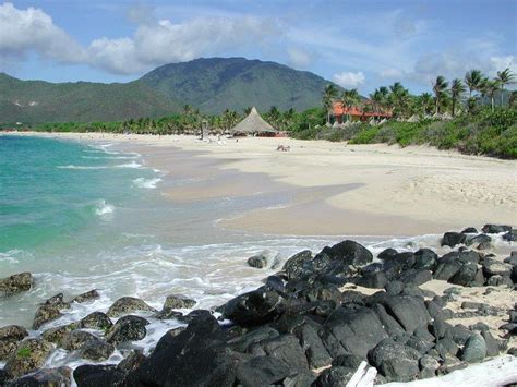 A Ilha de Margarita é uma ilha da #Venezuela situada no mar do #Caribe ...