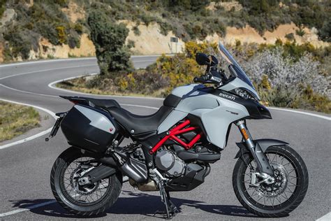 DUCATI MULTISTRADA 950S (2019 - 2021) Review | MCN