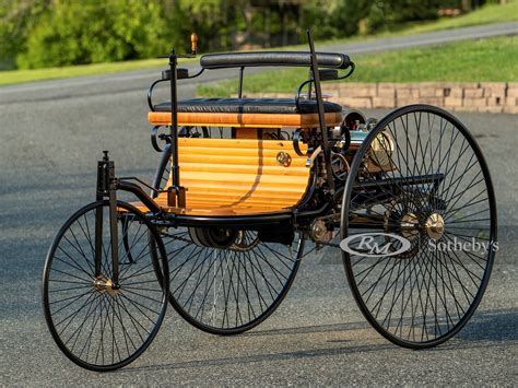 1886 Benz Patent-Motorwagen Replica | Monterey 2021 | RM Sotheby's