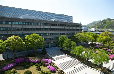 VinUniversity to partner with Seoul National University (South Korea) - VinUni