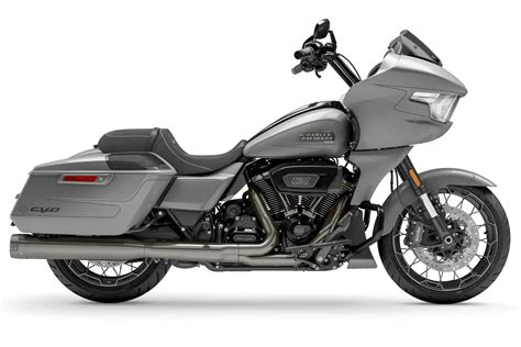 2023 Harley-Davidson CVO Road Glide Inside Look [22 Fast Facts]