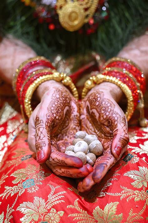 18 Nepali Wedding Traditions Explained ⋆ Full Time Explorer