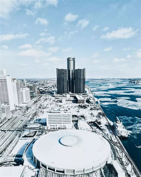 10 Photos That Sum Up Winter in Detroit | Visit Detroit