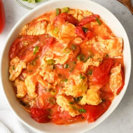 Easy 10-minute Chinese Tomato Egg Stir-Fry - Christie at Home