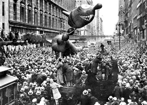 Nov. 27, 1924: First Macy’s Thanksgiving Day Parade