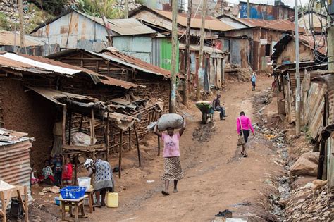 Promoting community-led approaches against Covid-19 in slums and ...