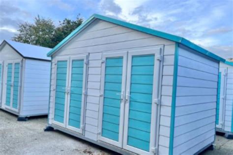 New beach chalets to appear along seafront