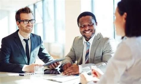 17 Examples of Interpersonal Relationships - OpEx Managers