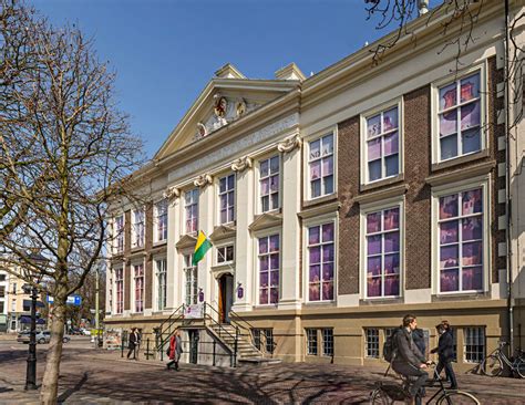 HISTORICAL MUSEUM Den Haag – ArtsTalk Magazine