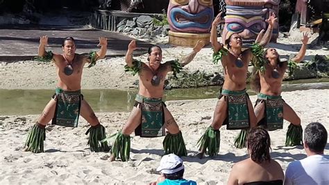 The Haka performed at PortAventura by Polynesian Dancers at the Aloha Tahiti show, Polynesia ...