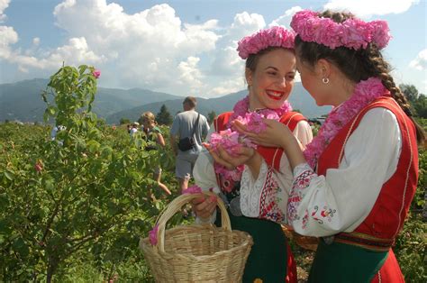 The rose festival in Kazanlak starts on 13th of May - Bulgaria Travel News