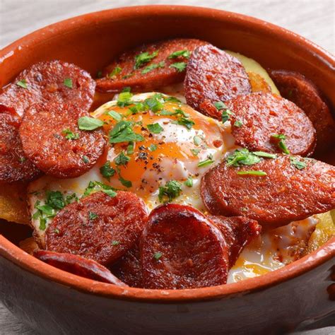 Spanish Chorizo Eggs - Harris Farm Markets | Easy chorizo recipes ...