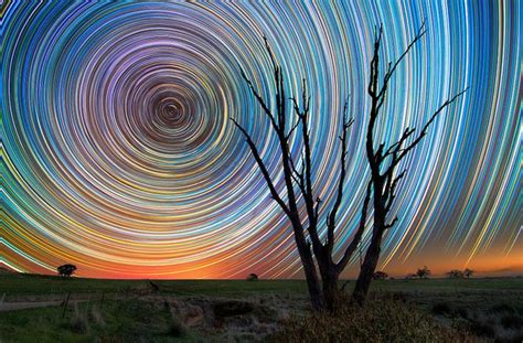 Stunning Long Exposure Shots of Australian Star Trails | Star trails photography, Exposure ...