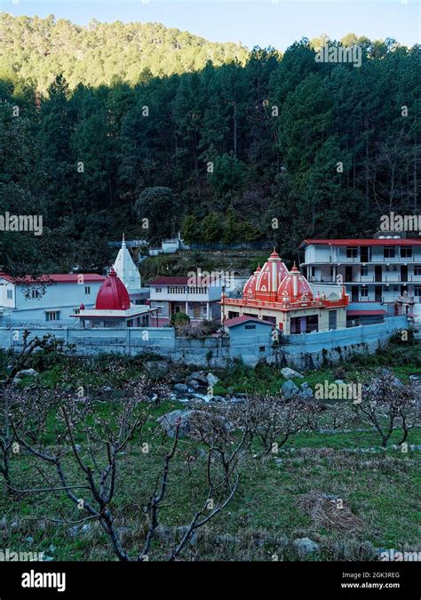 Baba ashram hi-res stock photography and images - Alamy