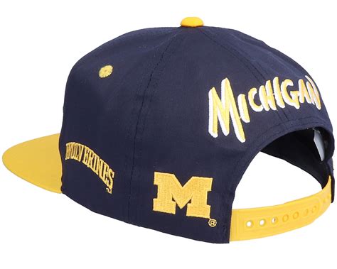 Michigan Wolverines Base Two Tone College Vintage Navy/Yellow Snapback ...