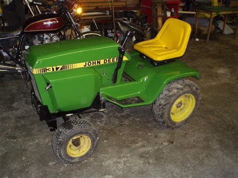 John Deere 317 Garden Tractor John Deere 317 garden tractor - built 1979 to 1982 – Garden ...