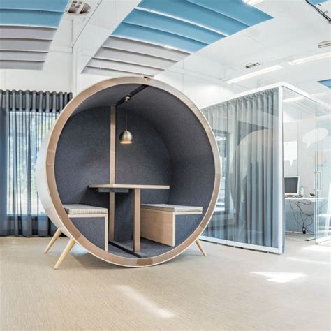 This Office Meeting Pod is Perfect for up to 4 People Scandinavian ...